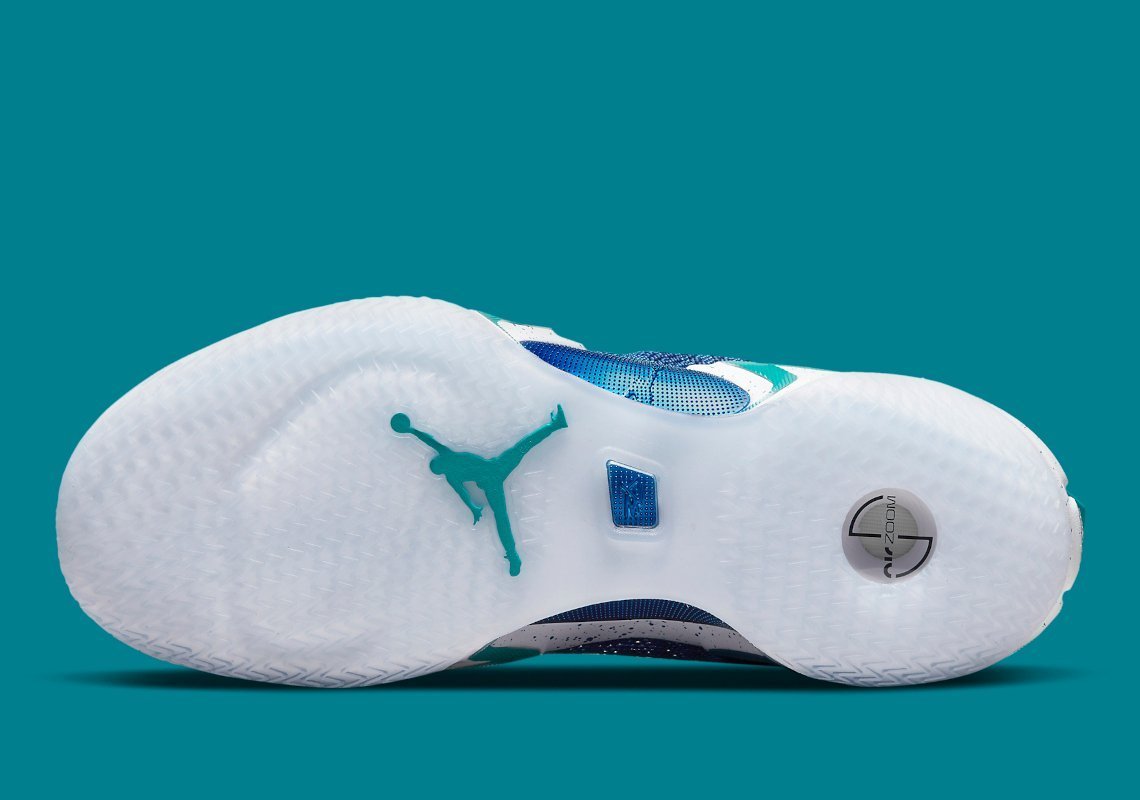 Luka Doncic x Air Jordan 36 'Slovenia' DJ4483-400 - Image 7