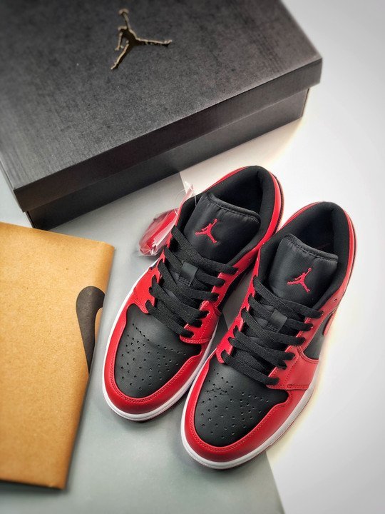 Air Jordan 1 Low ‘Reverse Bred’ Varsity Red/White-Black 553558-606 - Image 4