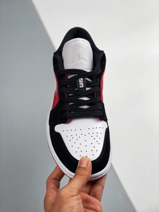 Air Jordan 1 Low ‘Chicago’ Black Red White DC0774-016 - Image 6