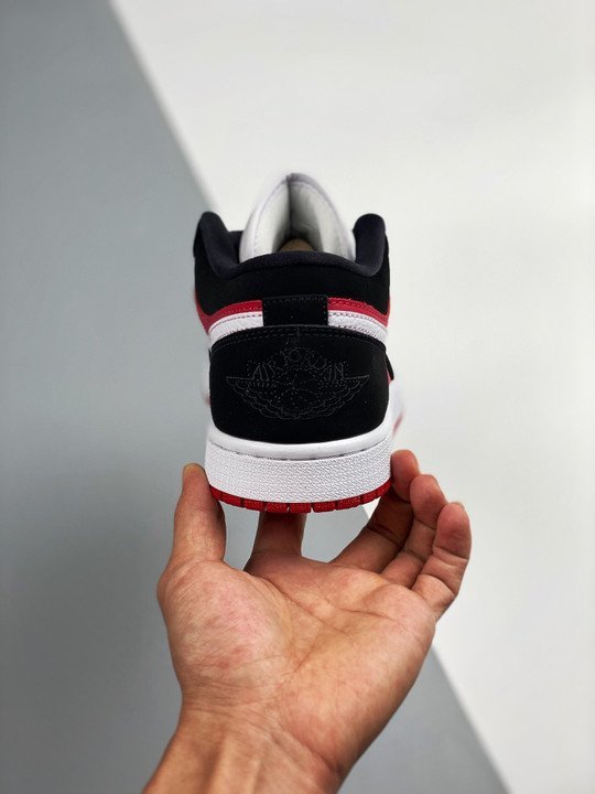 Air Jordan 1 Low ‘Chicago’ Black Red White DC0774-016 - Image 8