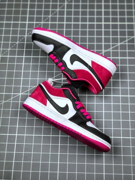 Air Jordan 1 Low Black/White-Magenta CK3022-005 - Image 8