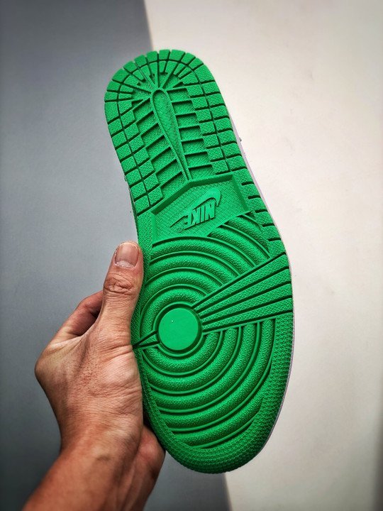 Air Jordan 1 Low Black/Lucky Green-White 553558-065 - Image 7