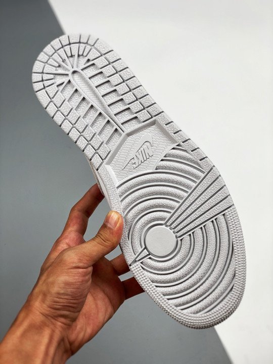 Air Jordan 1 Low OG White/Neutral Grey CZ0775-100 - Image 7