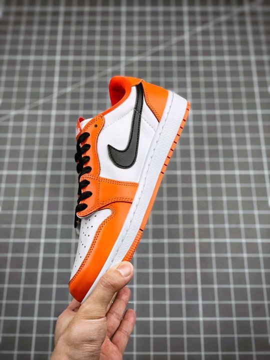 Air Jordan 1 Low OG ” Shattered Backboard” Orange/White-Black - Image 5