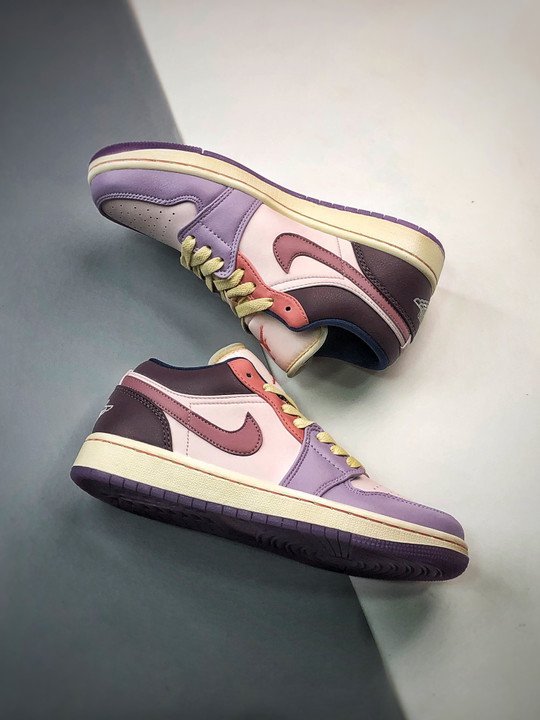 Air Jordan 1 Low Pastel Purple DZ2768-651 - Image 4