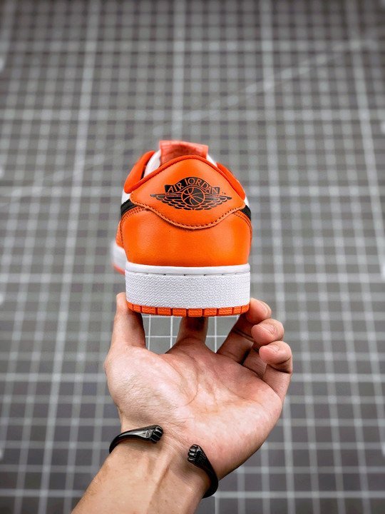 Air Jordan 1 Low OG ” Shattered Backboard” Orange/White-Black - Image 8