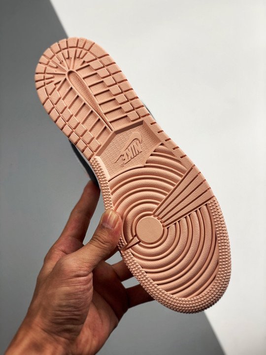 Air Jordan 1 Low GS Light Arctic Pink 553560-800 - Image 7