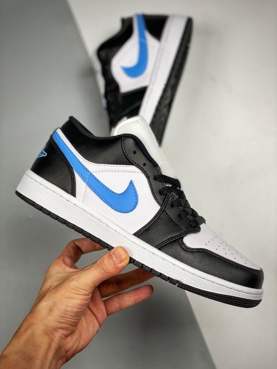 Air Jordan 1 Low Black/University Blue-White - Image 2