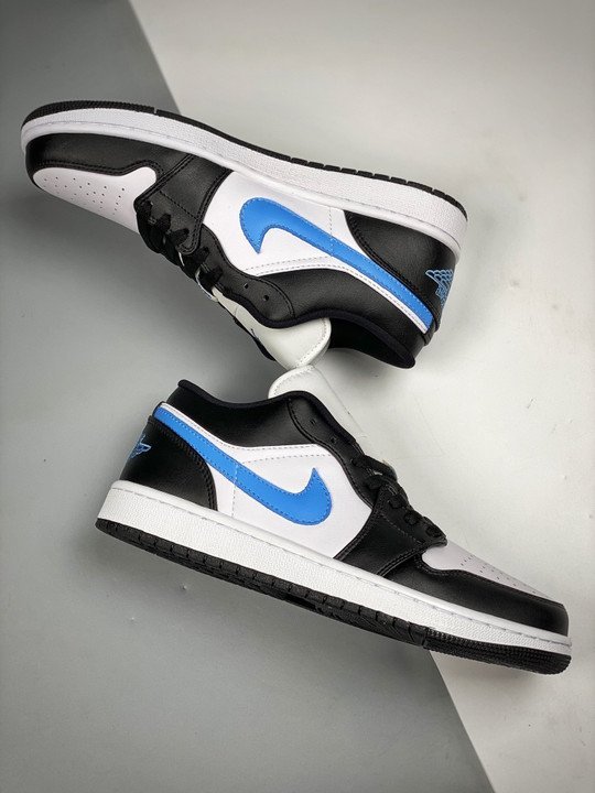 Air Jordan 1 Low Black/University Blue-White - Image 4