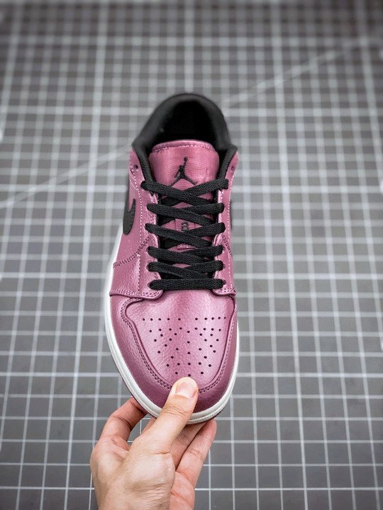 Air Jordan 1 Low Magenta DC7268-500 - Image 6