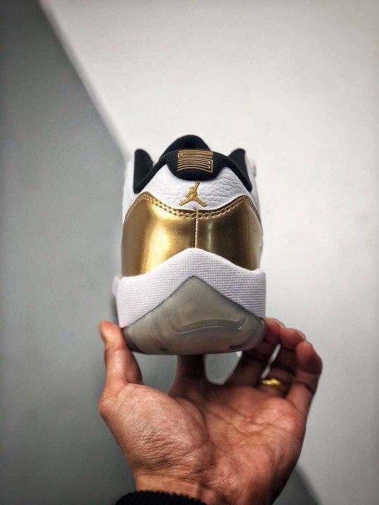 Air Jordan 11 Retro Low ‘Closing Ceremony’ 528895-103 - Image 4