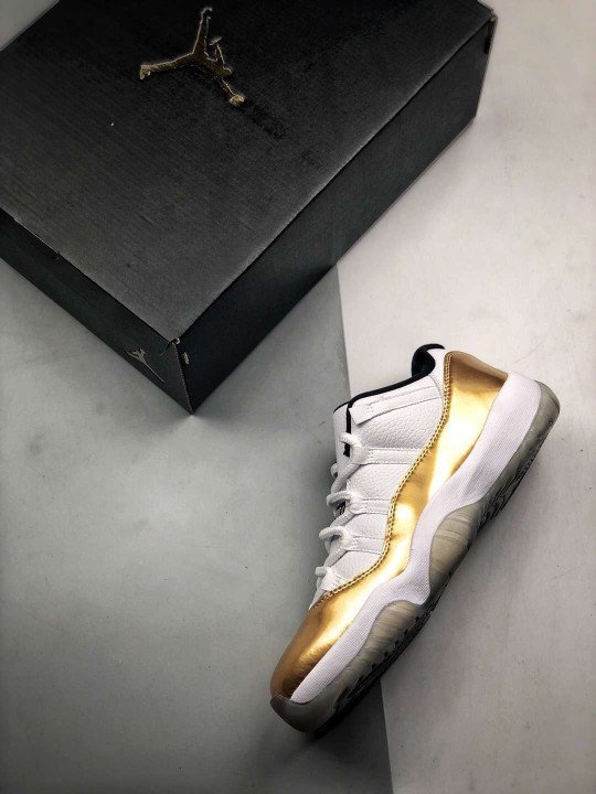 Air Jordan 11 Retro Low ‘Closing Ceremony’ 528895-103 - Image 6