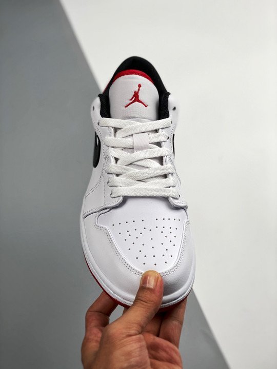 Air Jordan 1 Low ” Chicago” White/Red 553558-118 - Image 6
