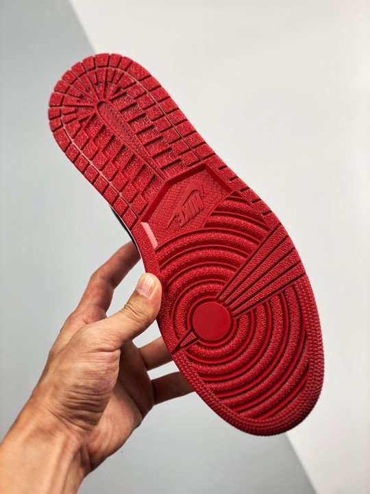 Air Jordan 1 Low ” Chicago” White/Red 553558-118 - Image 7