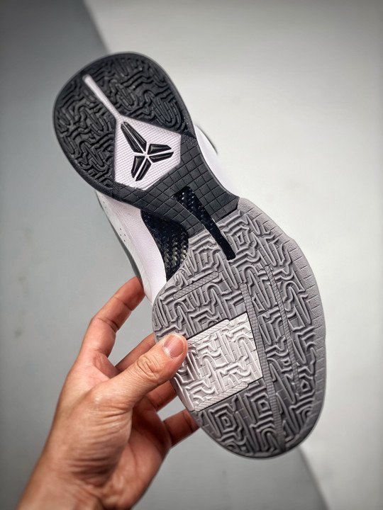 Nike Zoom Kobe 5 TB ? White Black ? - Image 8