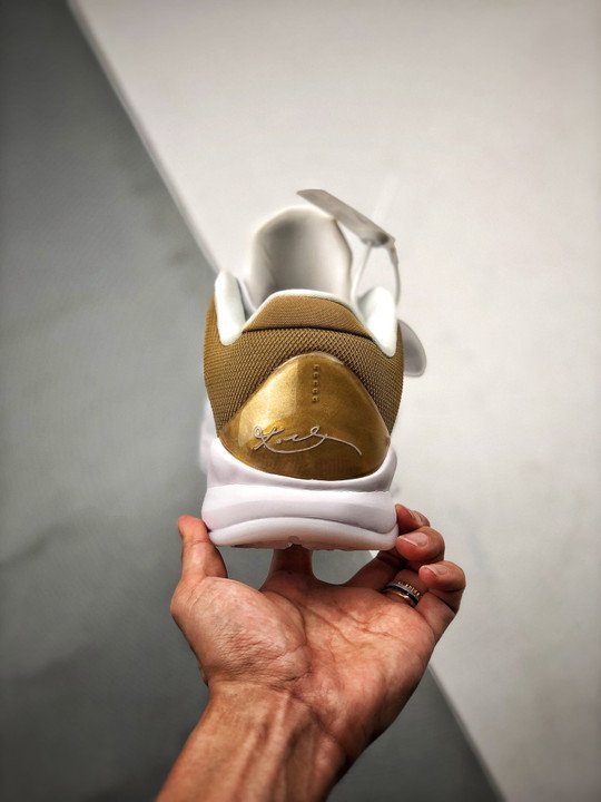 Nike Zoom Kobe 5 ? Big Stage Home ? White/Metallic Gold - Image 9