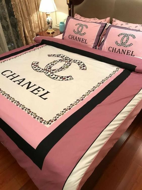 Deluxe Edition Bedding Sets