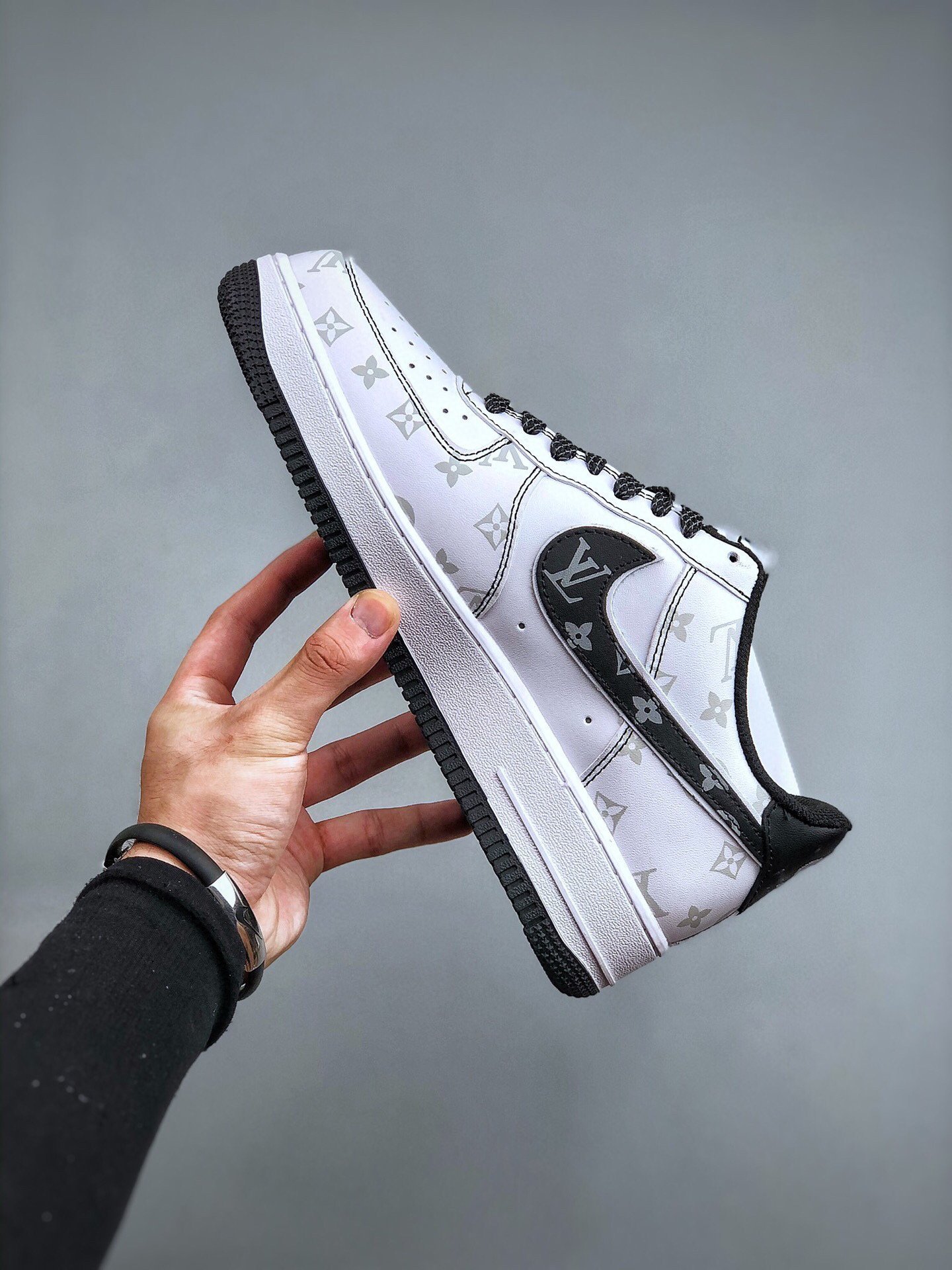 LV X Air Force LA-000HCNNRJUJ - Image 3