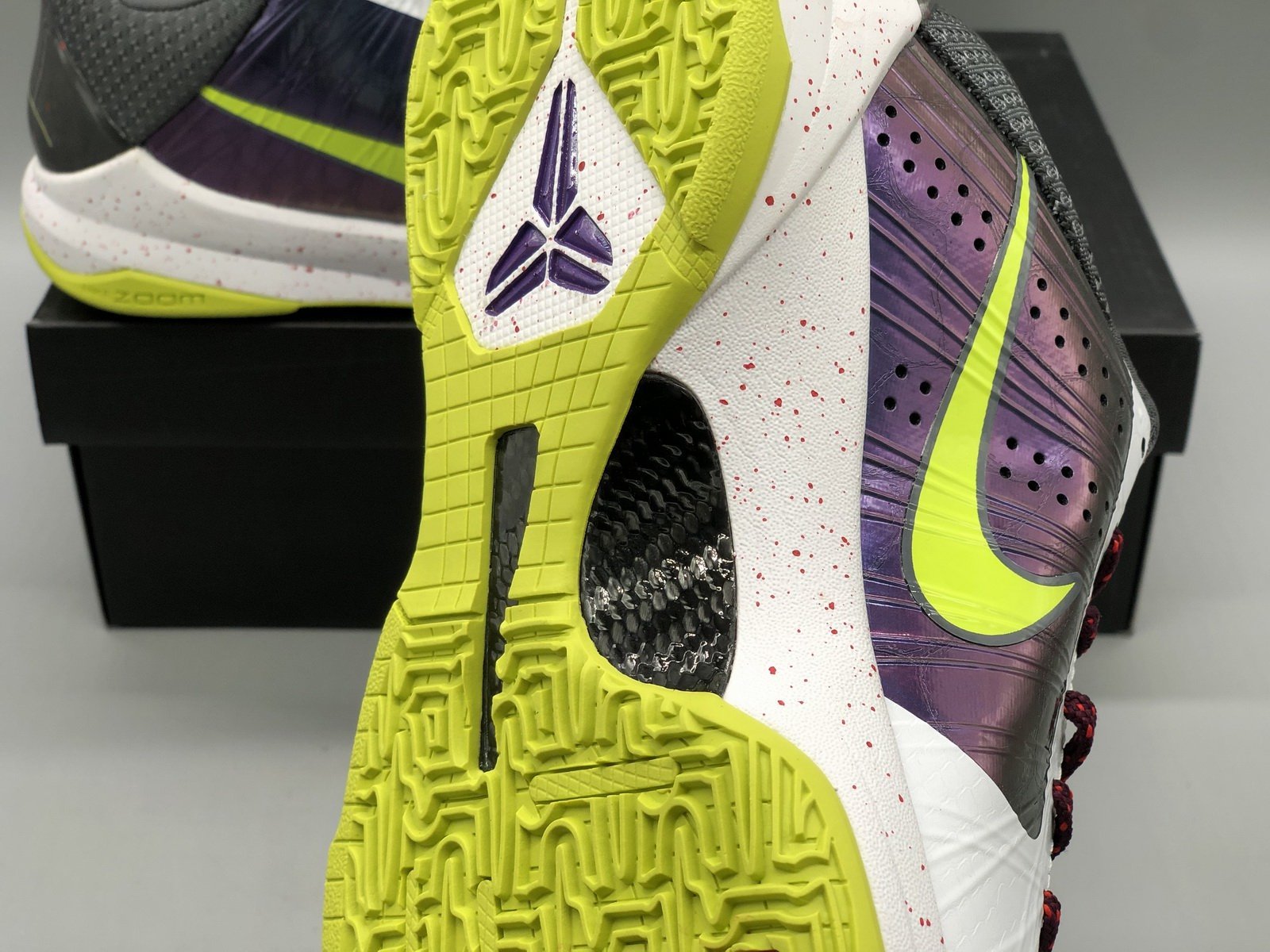Kobe 5 Protro Chaos - Image 7