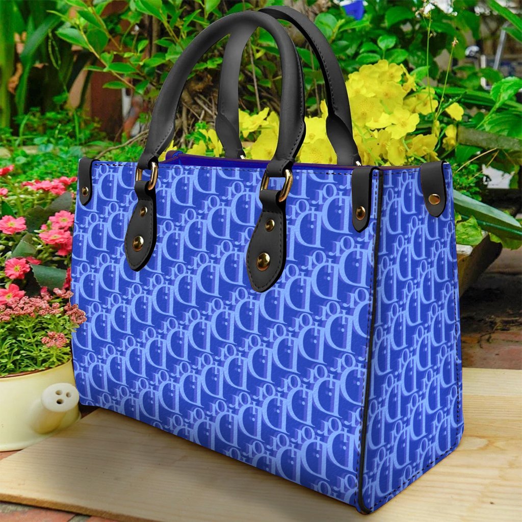 Dior Women's Leather Handbag - DOHB_064