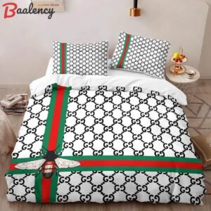 Gucci bee limited luxury brand high-end bedding sets, bedroom decor , thanksgiving decorations for home best luxury bed sets gift thankgivings and christmas Bedding Sets