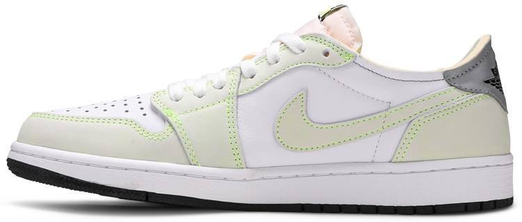 Air Jordan 1 Low OG 'Ghost Green' DM7837-103 - Image 2