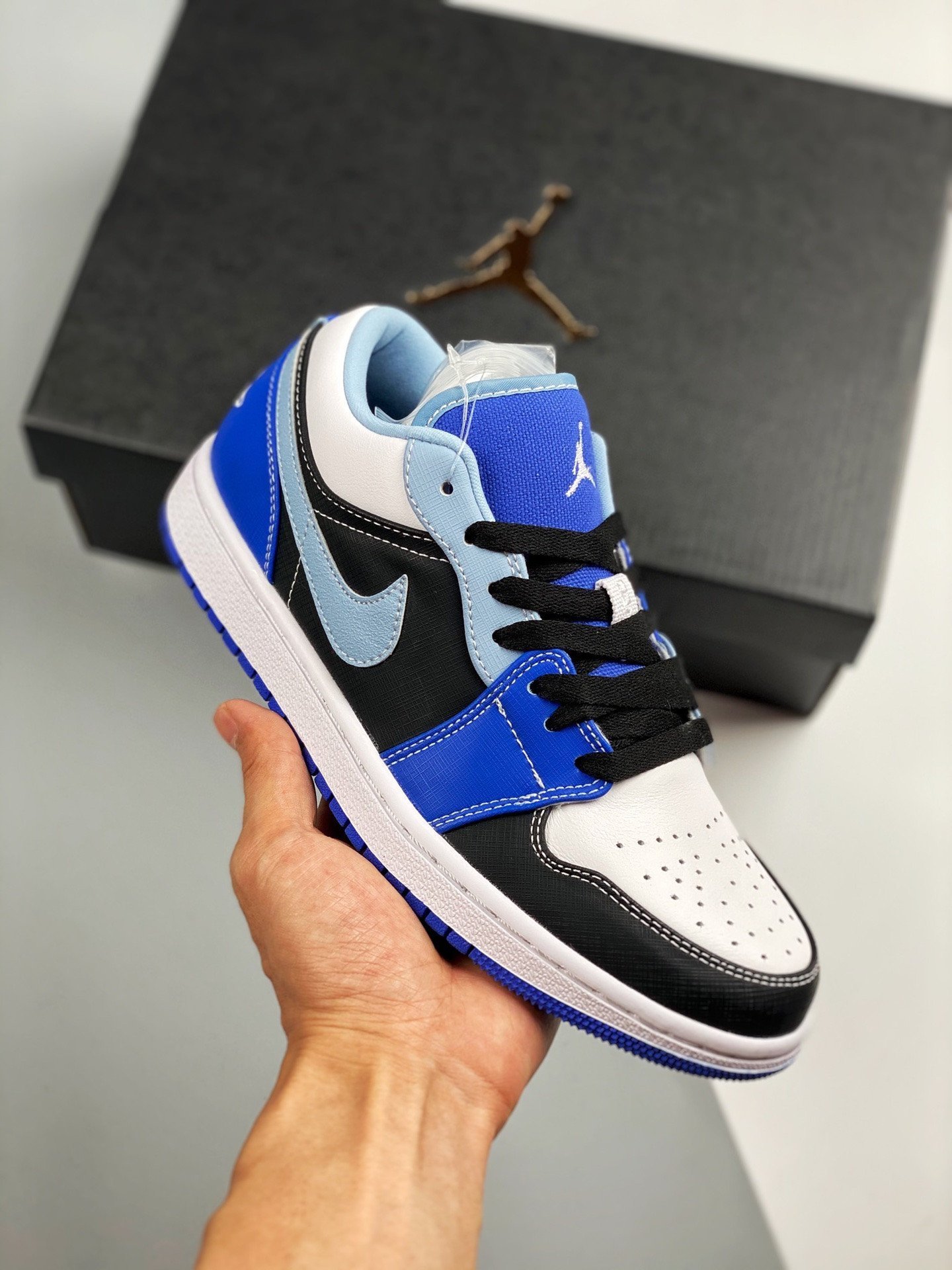 Air Jordan 1 Low Blue Black White DH0206-400
