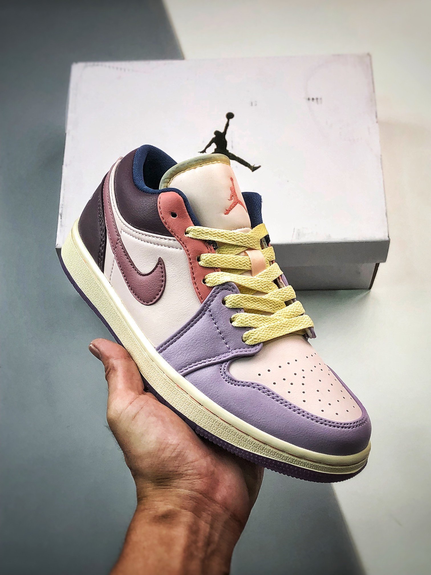 Air Jordan 1 Low Pastel Purple DZ2768-651