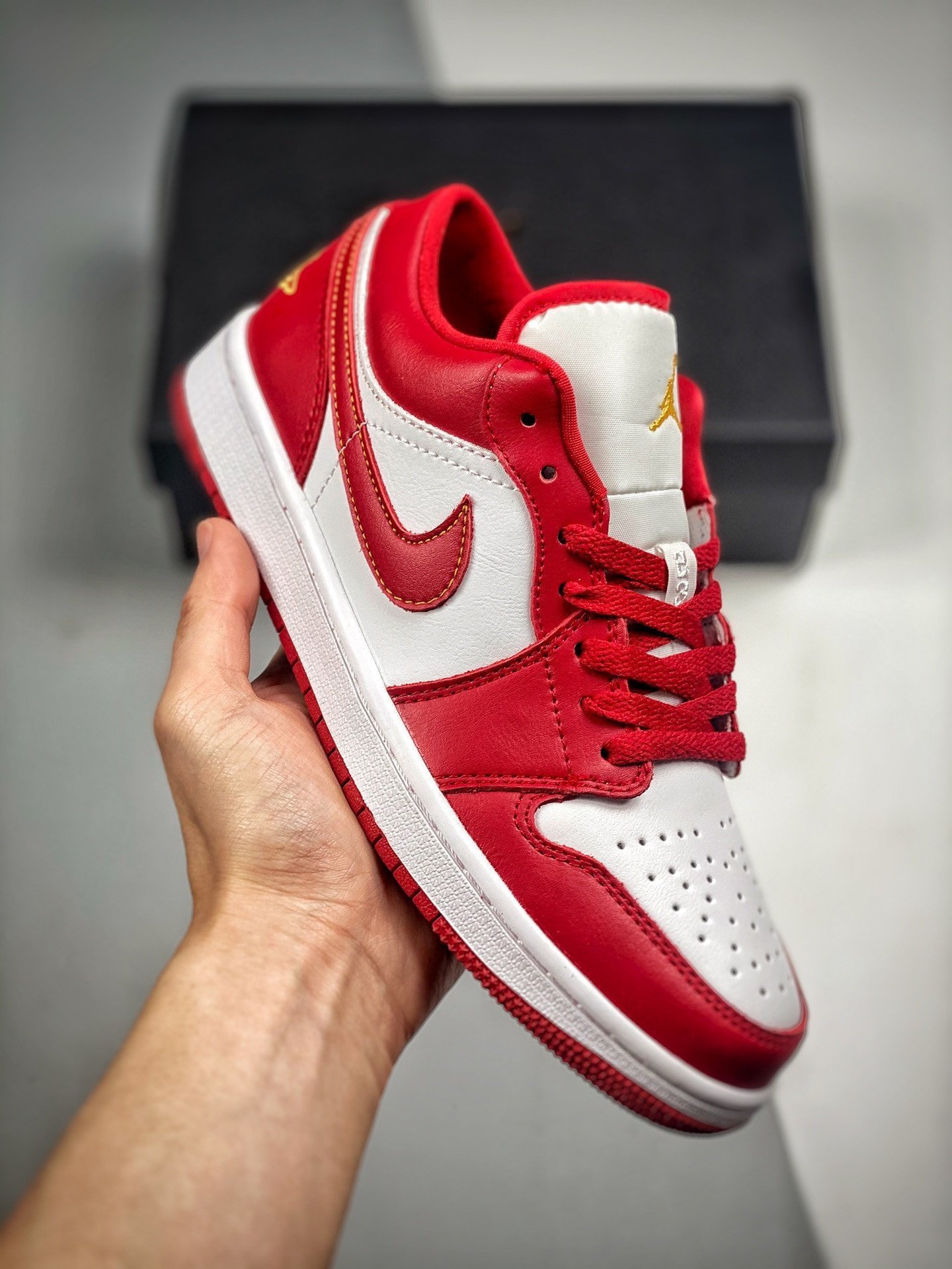 Air Jordan 1 Low ” Cardinal” Red White 553558-607