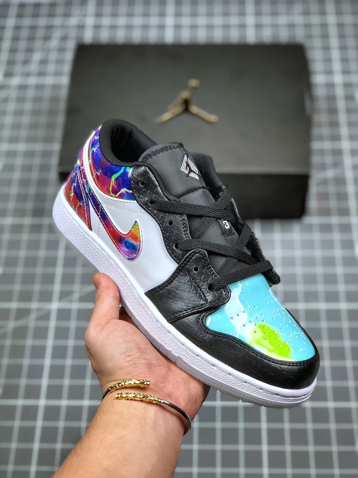 Air Jordan 1 Low Galaxy Prints Black CW7309-090