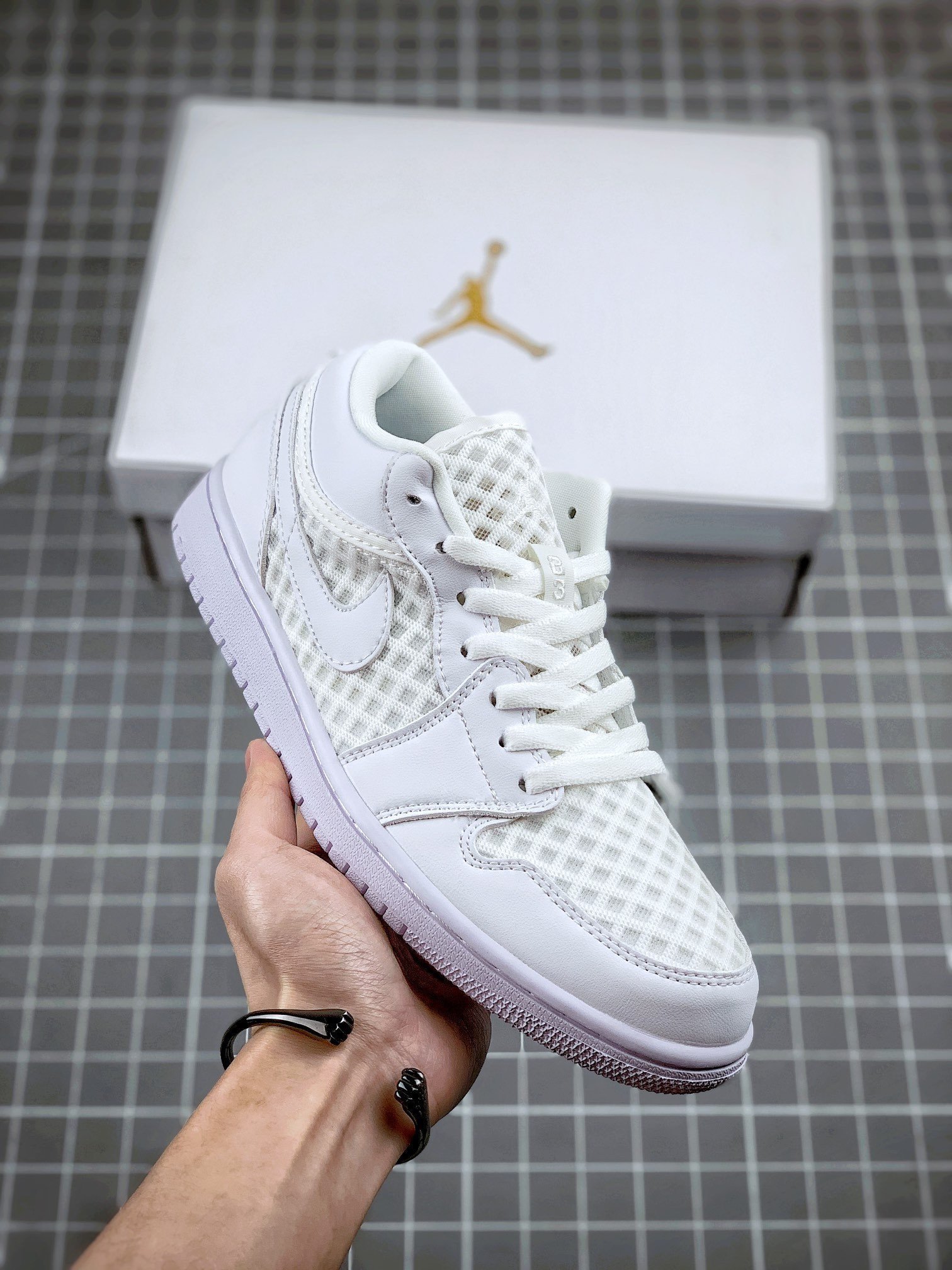 Air Jordan 1 Low ” Breathe” White DC9508-100