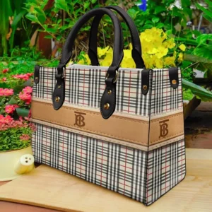 Limited Edition Burberry Leather handbag purse Luxury