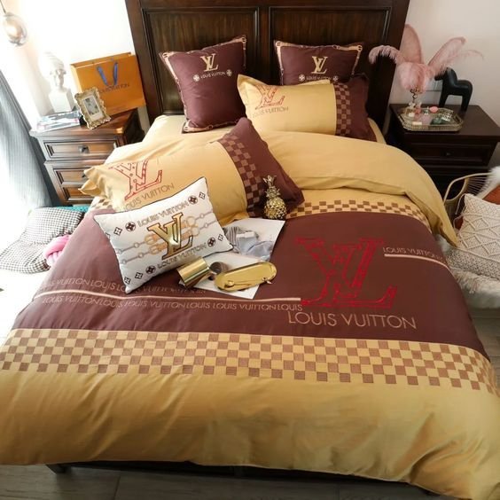 Deluxe Edition Bedding Sets