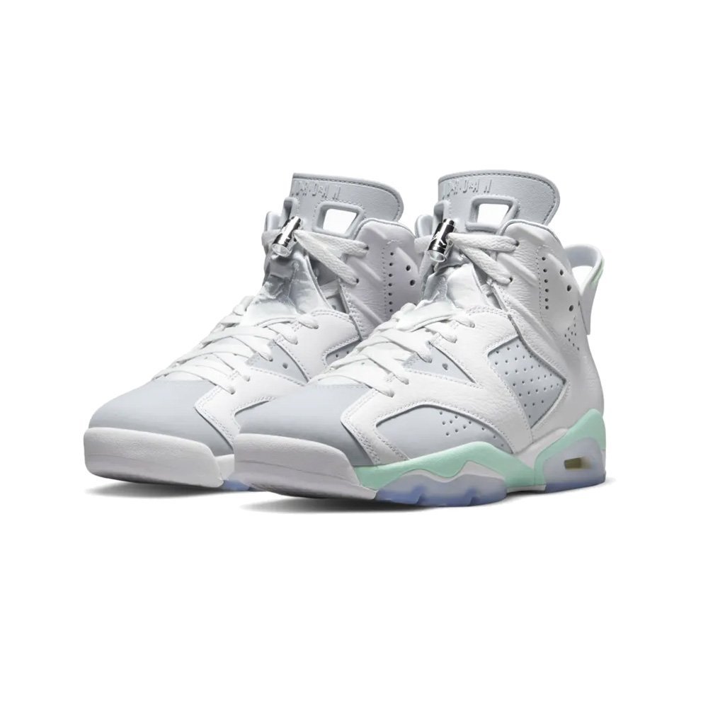 Jordan 6 Retro Mint Foam (W) - Image 4