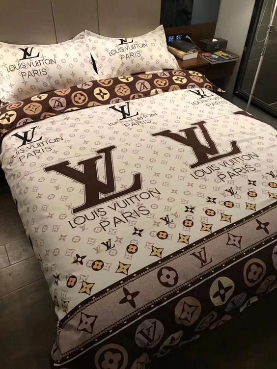 Deluxe Edition Bedding Sets