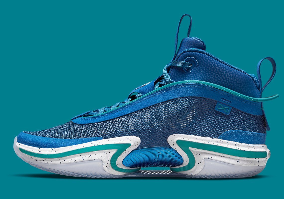 Luka Doncic x Air Jordan 36 'Slovenia' DJ4483-400 - Image 3