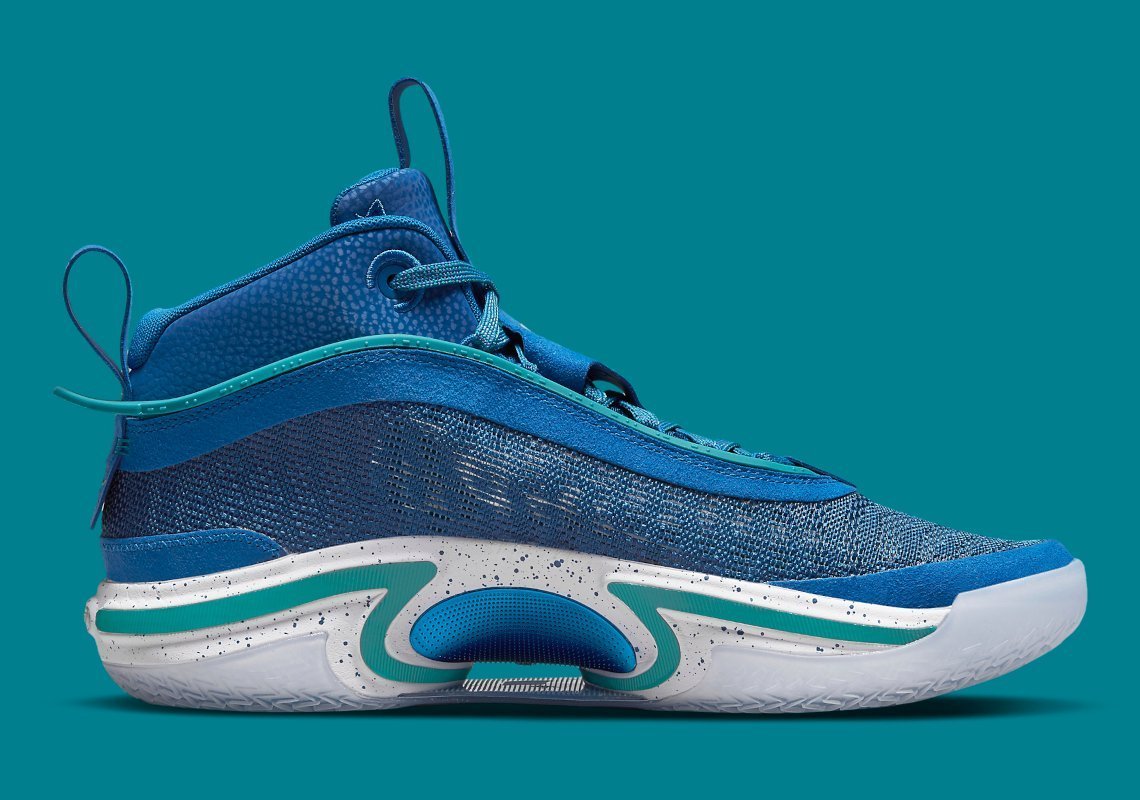 Luka Doncic x Air Jordan 36 'Slovenia' DJ4483-400 - Image 2