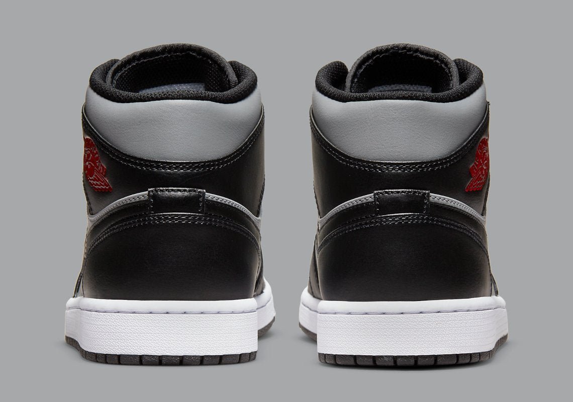 Air Jordan 1 Mid 'Shadow' 554724-096 - Image 6