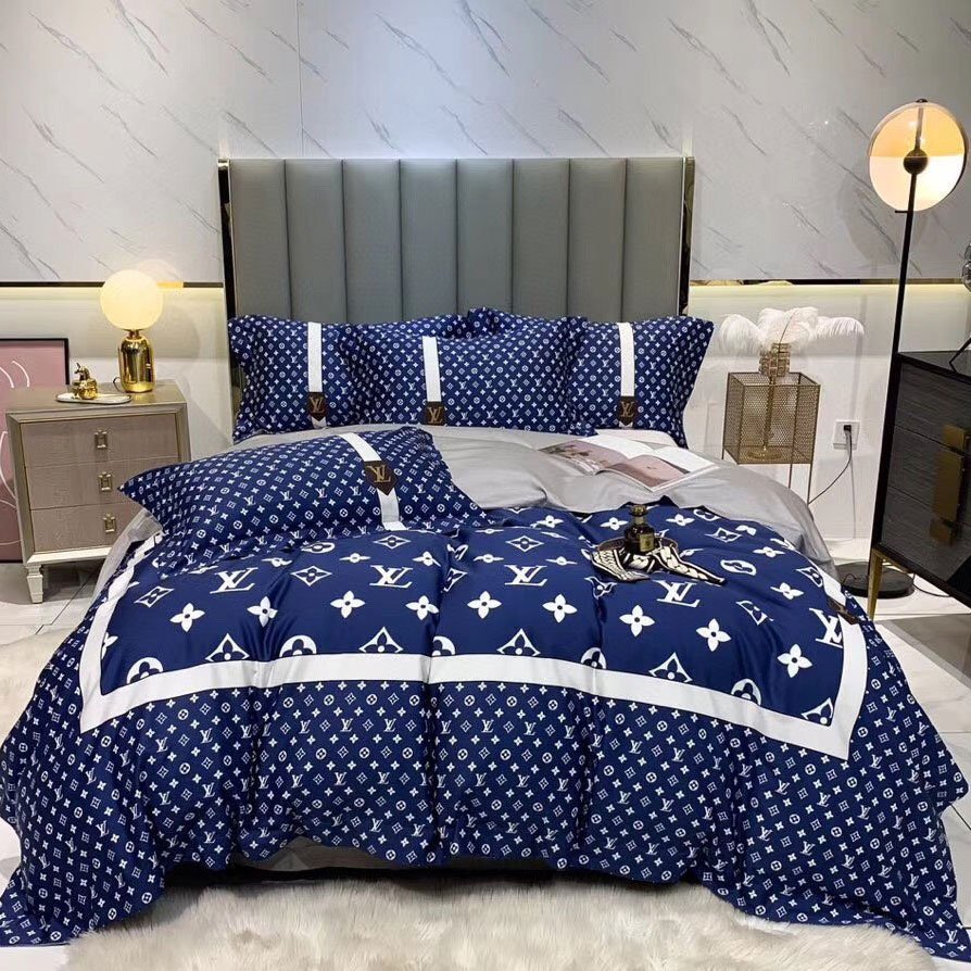Deluxe Edition Bedding Sets