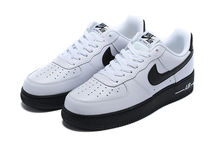 Nike Air Force Low White Black - Image 2