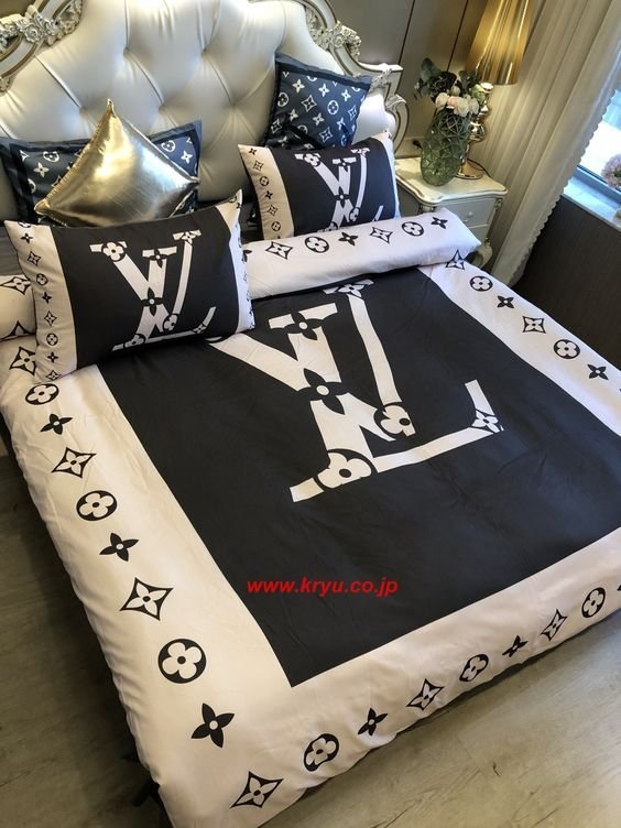 Deluxe Edition Bedding Sets