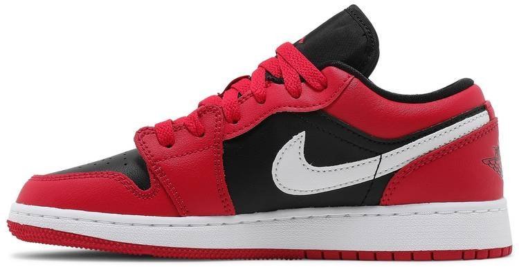 Air Jordan 1 Low GS 'Black Very Berry' 553560-061 - Image 2
