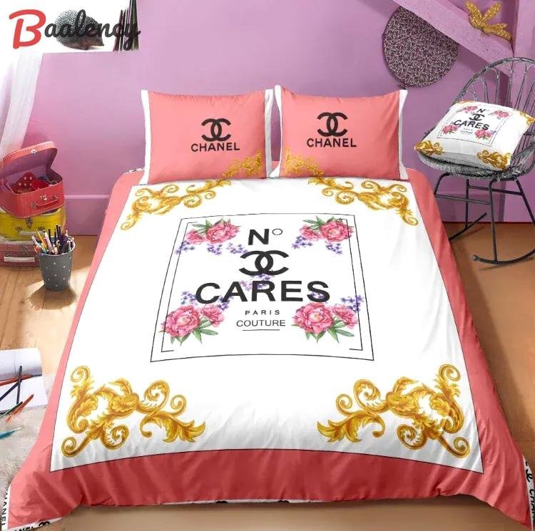 Chanel flowers luxury fashion brand bedding sets bedspread duvet cover set best luxury bed sets gift thankgivings and christmas Bedding Sets