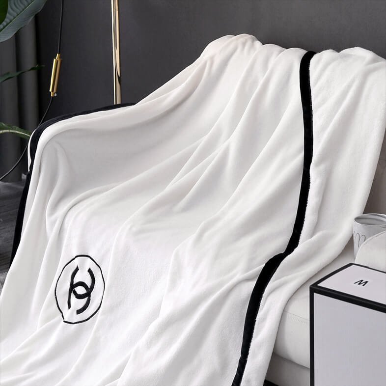 Inspired Luxury Throw Blanket Dupe 474# - Image 4