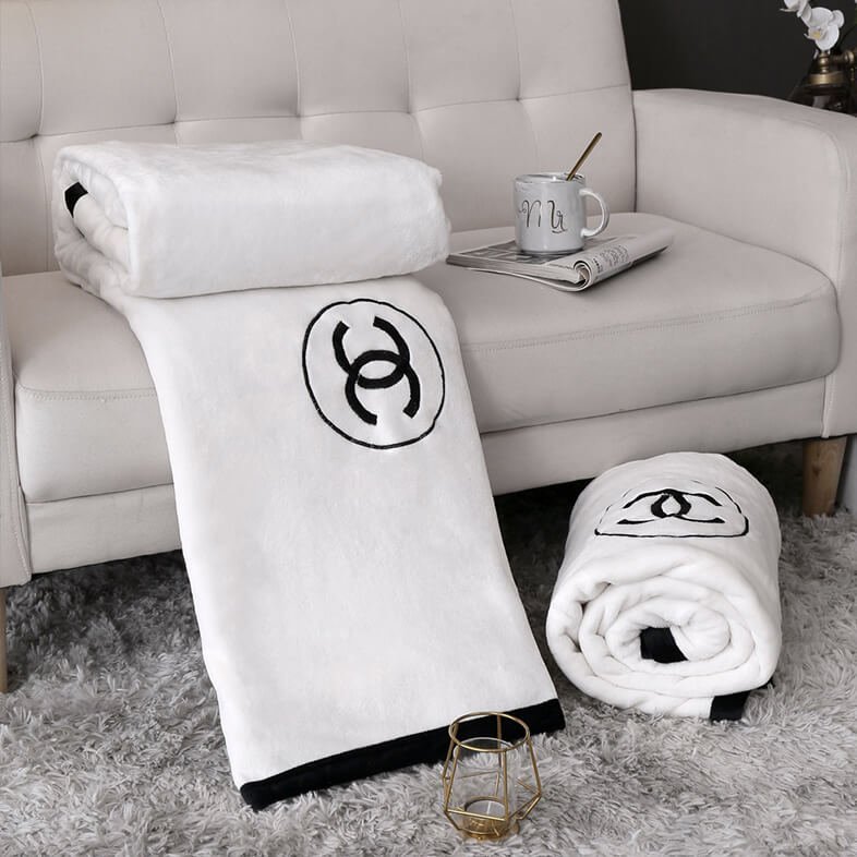 Inspired Luxury Throw Blanket Dupe 474# - Image 2