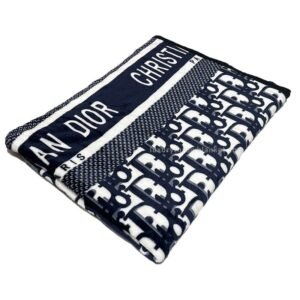 D black white throw blanket 440#