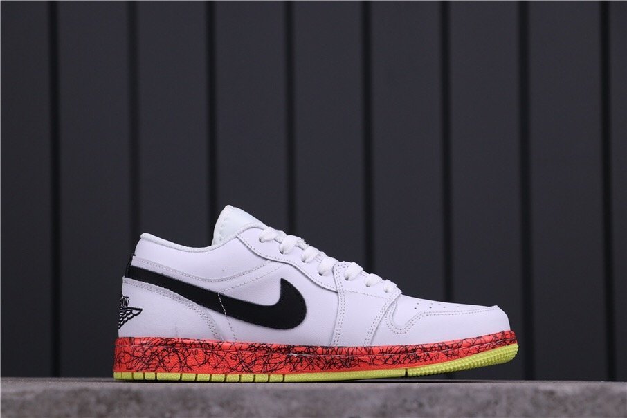 Air Jordan 1 Low GS 'Multi-Color' CV9548-100 - Image 3