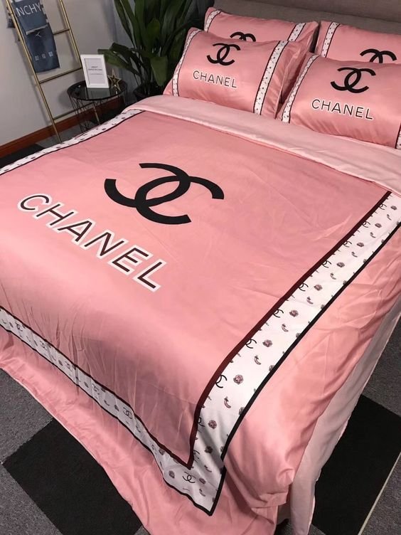 Deluxe Edition Bedding Sets