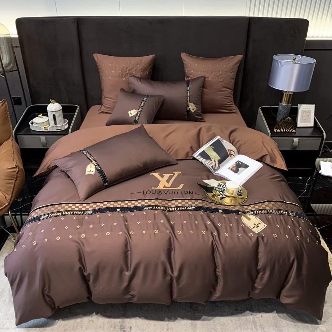 Deluxe Edition Bedding Sets
